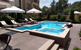 Villa Valeev